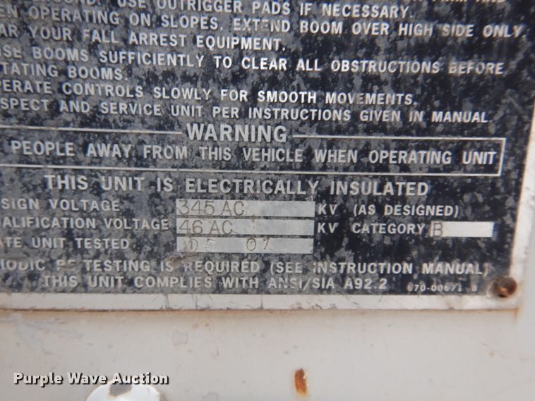 image for item DK4292 2001 Chevrolet T8500  bucket truck