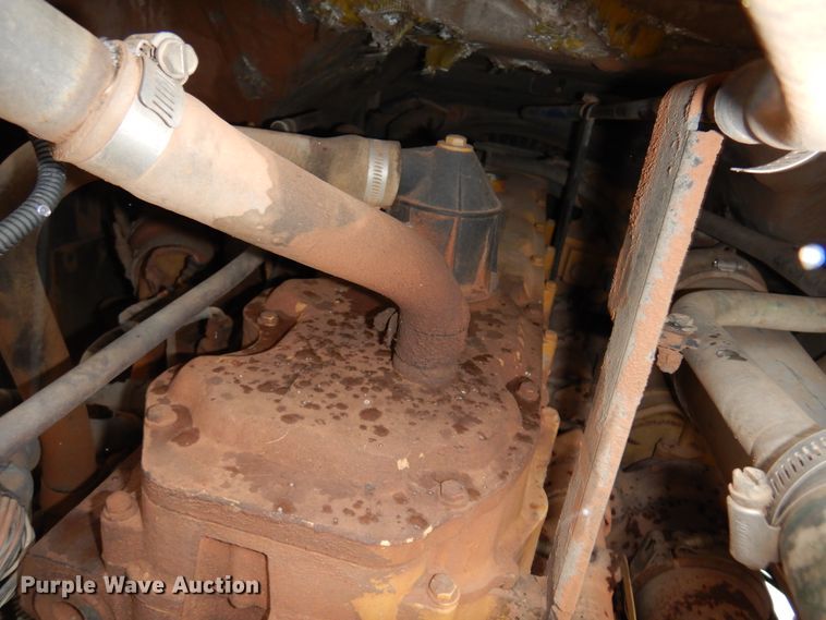 image for item DK4292 2001 Chevrolet T8500  bucket truck