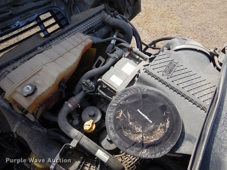 image for item DK4320 2015 Freightliner Cascadia 125  semi truck