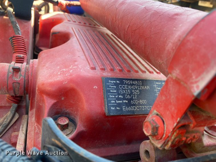 image for item DL1445 2013 Kenworth T800  semi truck