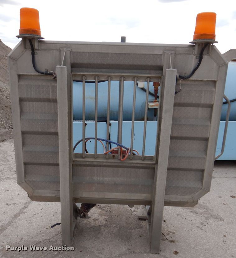 image for item DL5933 Aluminum headache rack