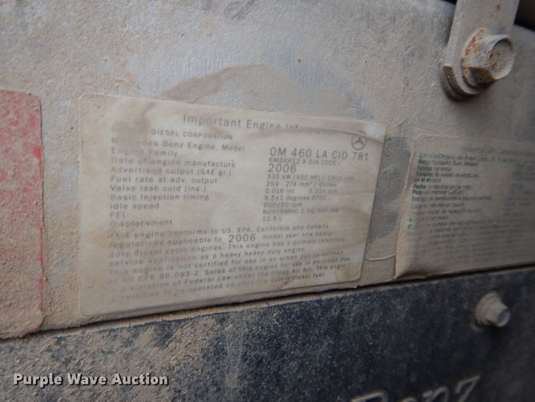 image for item DM4405 2007 Freightliner Business Class M2  truck cab and chassis