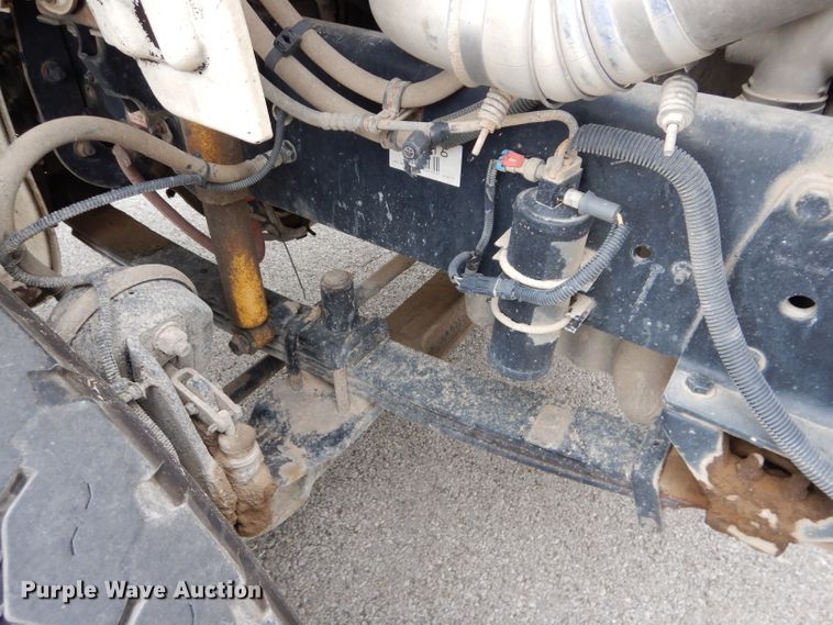 image for item DM4405 2007 Freightliner Business Class M2  truck cab and chassis