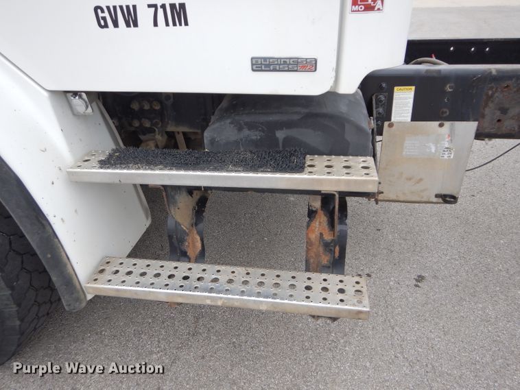 image for item DM4405 2007 Freightliner Business Class M2  truck cab and chassis