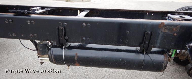 image for item DM4405 2007 Freightliner Business Class M2  truck cab and chassis