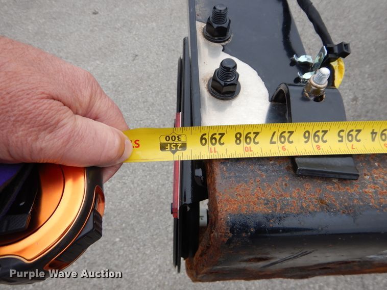 image for item DM4405 2007 Freightliner Business Class M2  truck cab and chassis