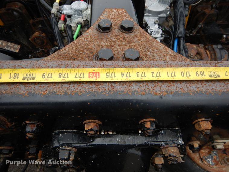 image for item DM4405 2007 Freightliner Business Class M2  truck cab and chassis