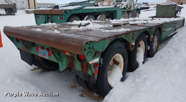 image for item DM5369 1981  Oilfield trailer