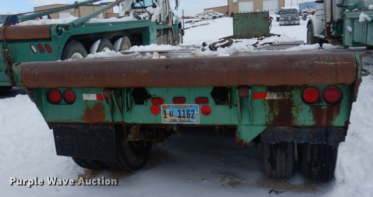 image for item DM5369 1981  Oilfield trailer