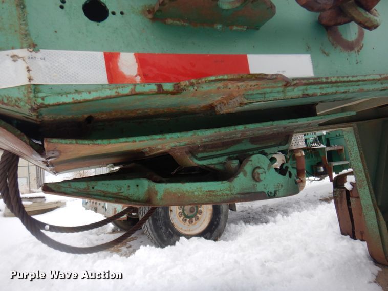 image for item DM5369 1981  Oilfield trailer