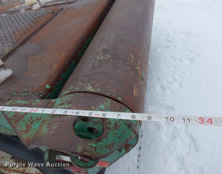 image for item DM5369 1981  Oilfield trailer