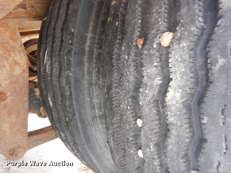 image for item DM5369 1981  Oilfield trailer