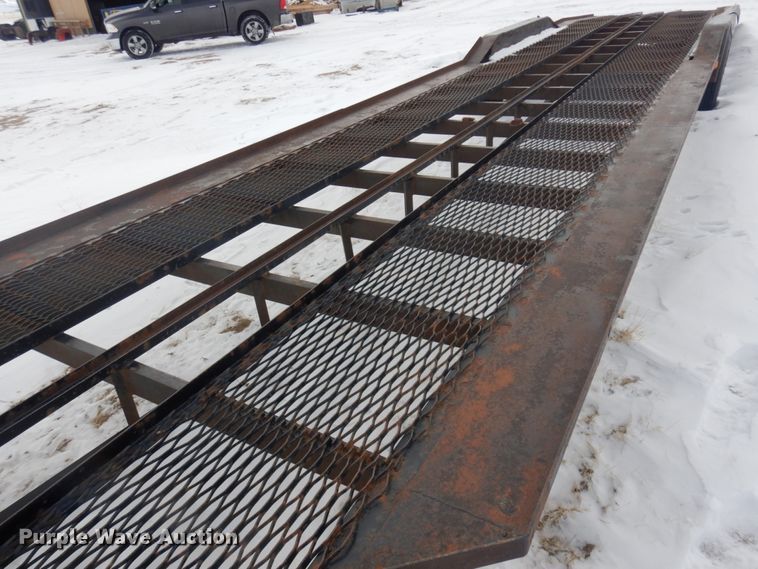 image for item DM5377 2015 Trail Rite  car trailer