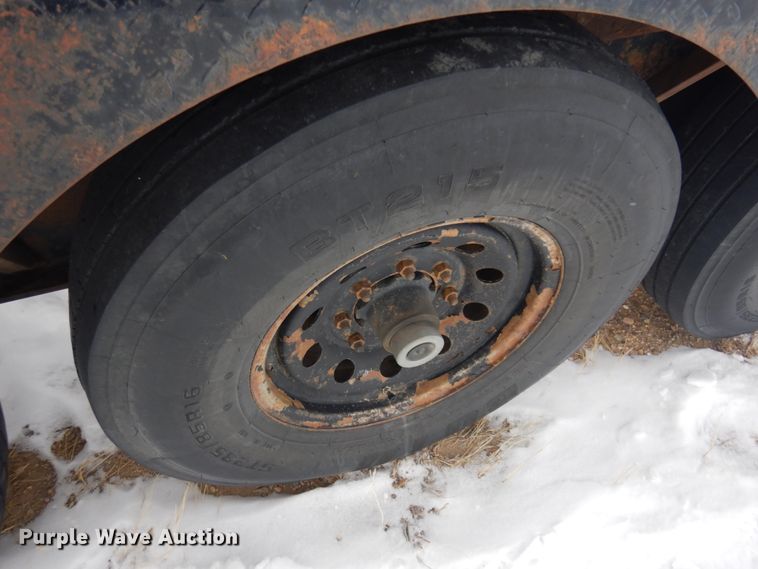 image for item DM5377 2015 Trail Rite  car trailer