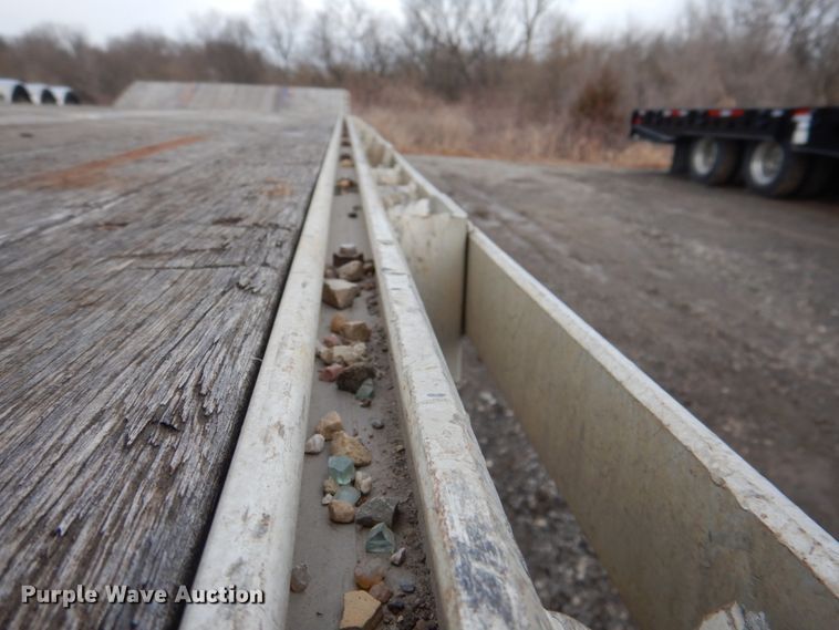 image for item DN1293 2014 Doonan 532NBLIDLFKB  drop deck trailer