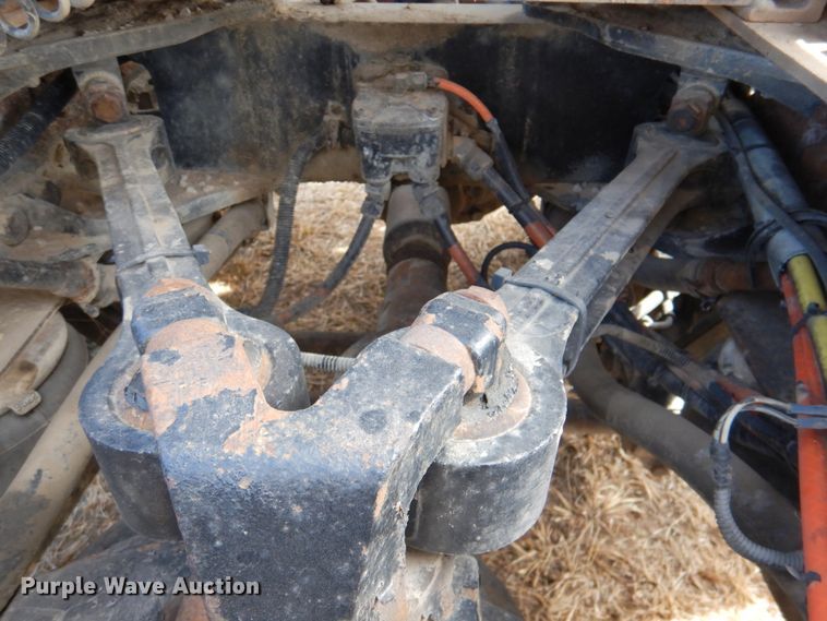 image for item DN1318 2001 Kenworth T800  semi truck