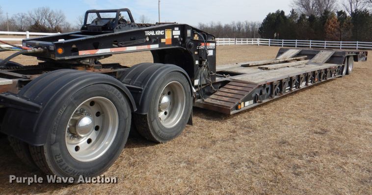 image for item DN1319 2007 Trail King TK70DGHT-502  lowboy equipment trailer