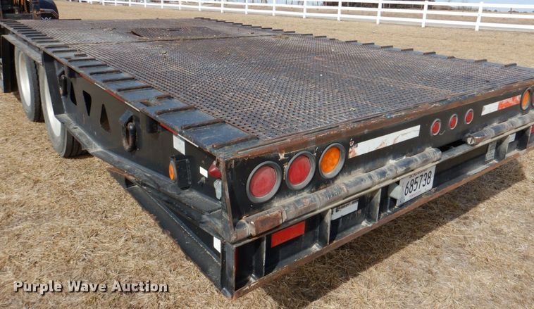 image for item DN1319 2007 Trail King TK70DGHT-502  lowboy equipment trailer