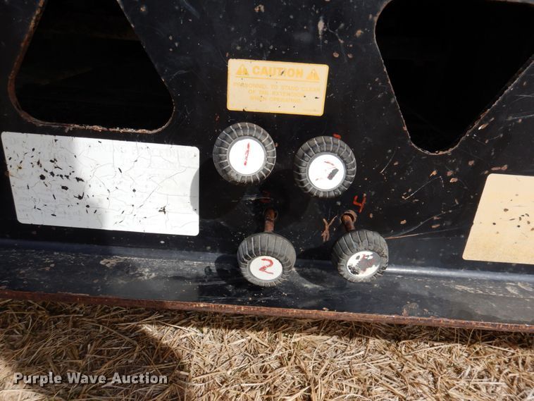 image for item DN1319 2007 Trail King TK70DGHT-502  lowboy equipment trailer