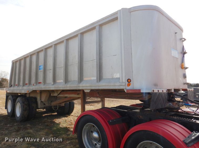 image for item DN1320 1998 Mate Inc.  end dump trailer
