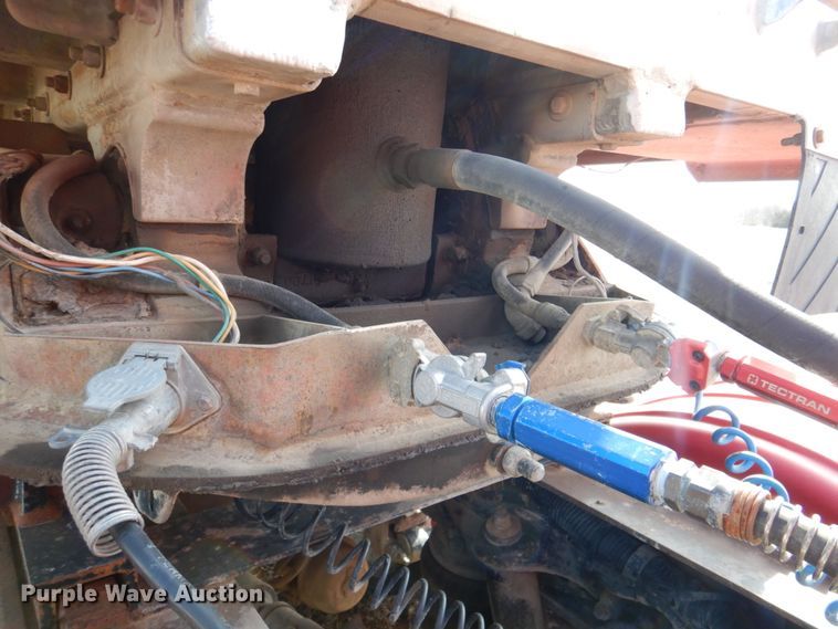 image for item DN1320 1998 Mate Inc.  end dump trailer