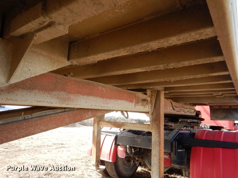 image for item DN1320 1998 Mate Inc.  end dump trailer