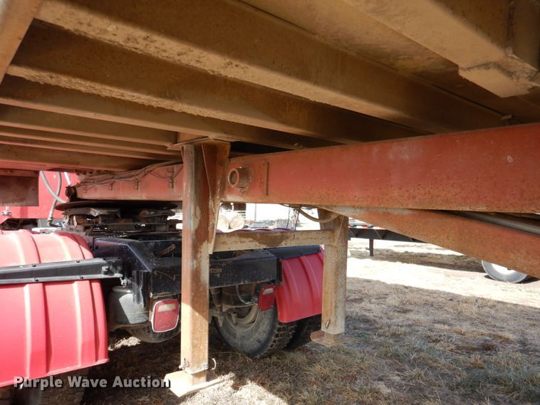 image for item DN1320 1998 Mate Inc.  end dump trailer