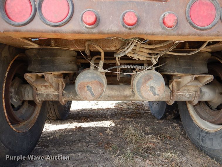 image for item DN1320 1998 Mate Inc.  end dump trailer