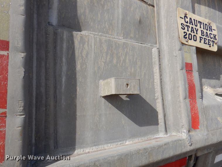 image for item DN1320 1998 Mate Inc.  end dump trailer