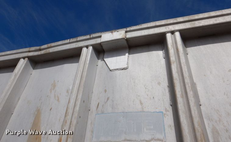 image for item DN1320 1998 Mate Inc.  end dump trailer