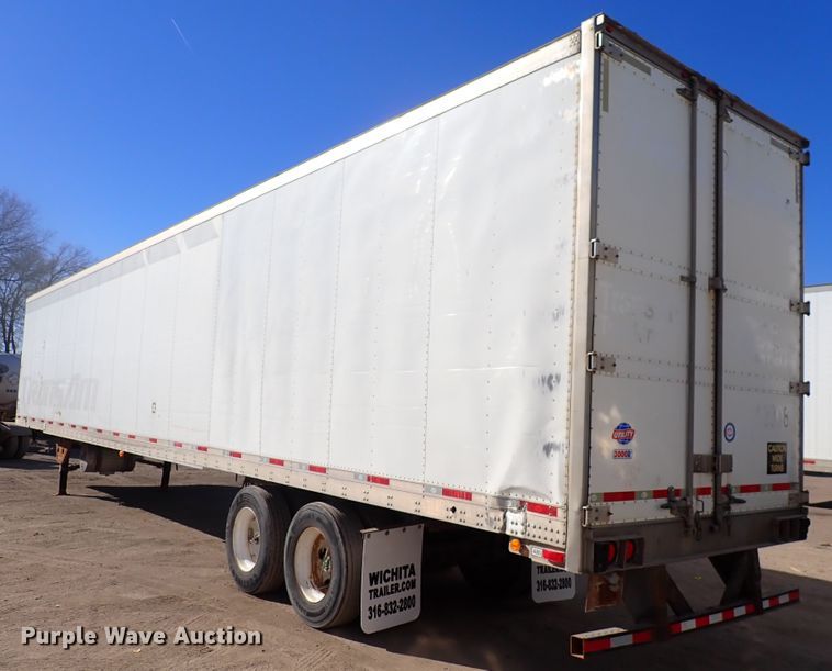 image for item DN2439 2009 Utility VS2RA  refrigerated van trailer
