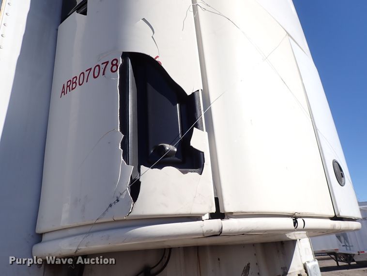 image for item DN2439 2009 Utility VS2RA  refrigerated van trailer