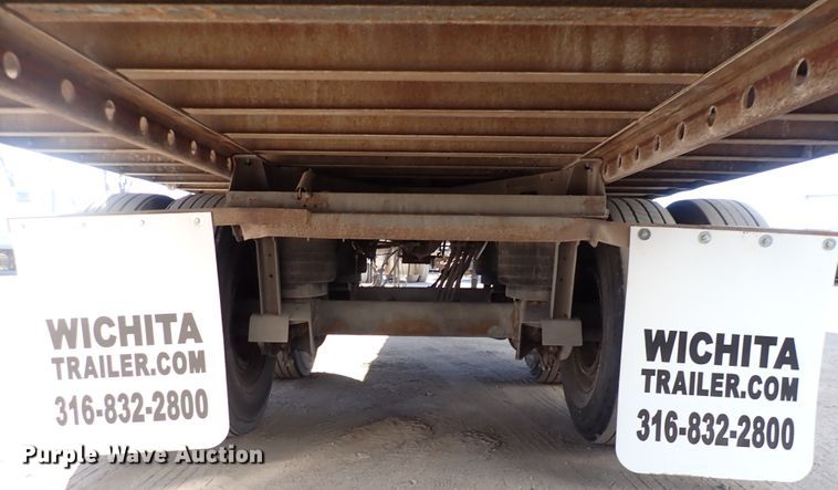 image for item DN2439 2009 Utility VS2RA  refrigerated van trailer