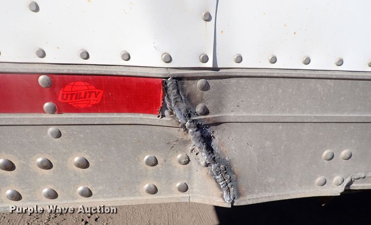 image for item DN2439 2009 Utility VS2RA  refrigerated van trailer