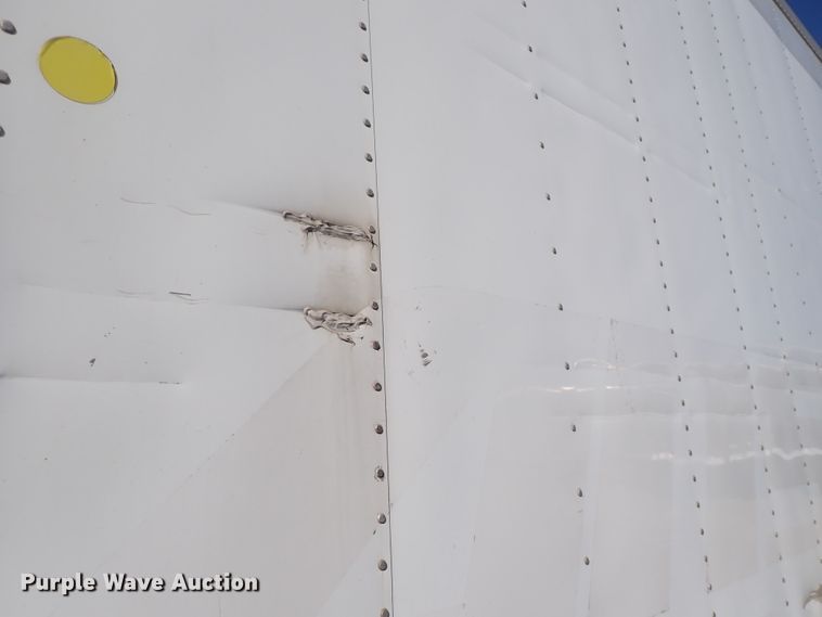 image for item DN2439 2009 Utility VS2RA  refrigerated van trailer