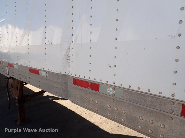 image for item DN2439 2009 Utility VS2RA  refrigerated van trailer