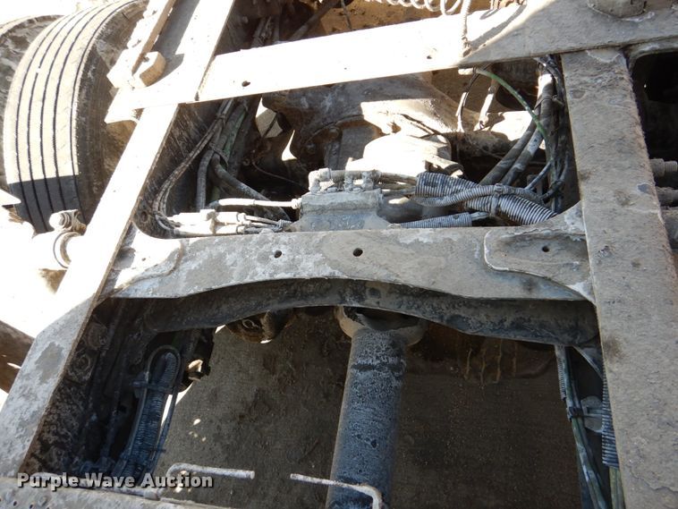 image for item DN7262 2007 Freightliner Columbia 120  semi truck