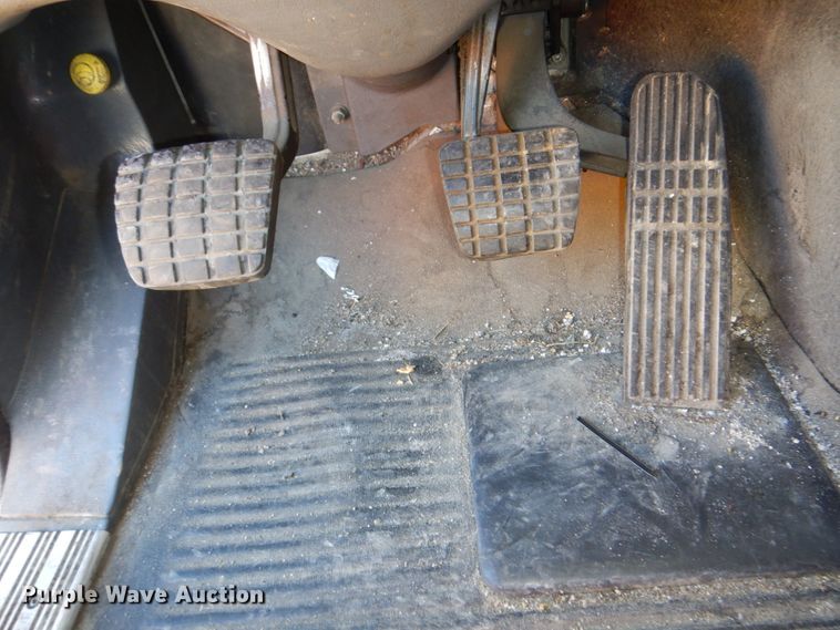 image for item DN7262 2007 Freightliner Columbia 120  semi truck