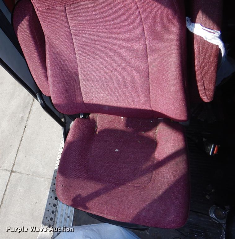 image for item DN7262 2007 Freightliner Columbia 120  semi truck