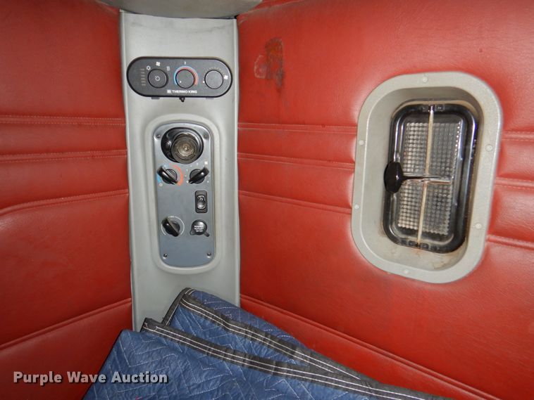 image for item DN7262 2007 Freightliner Columbia 120  semi truck