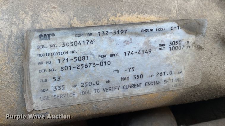 image for item IG9711 1999 International Paystar F5070  semi truck