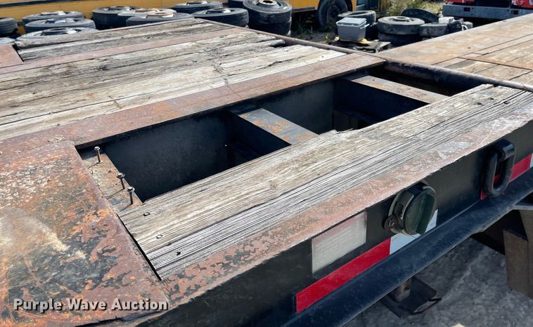 image for item IJ9717 1997 Nuttall  oilfield trailer