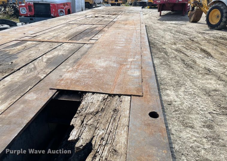 image for item IJ9717 1997 Nuttall  oilfield trailer