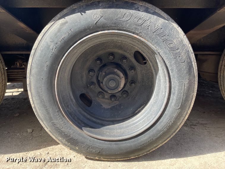 image for item IJ9717 1997 Nuttall  oilfield trailer