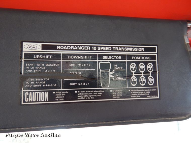 image for item IM9769 1994 Ford LTL 9000  semi truck