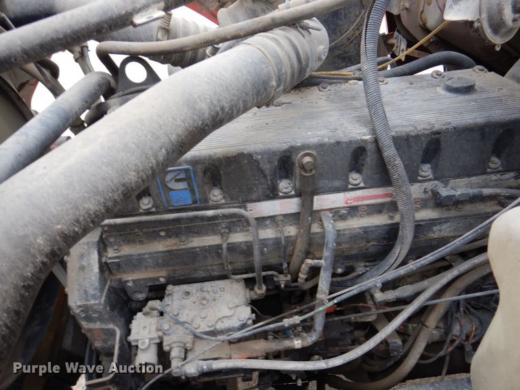 image for item IM9769 1994 Ford LTL 9000  semi truck