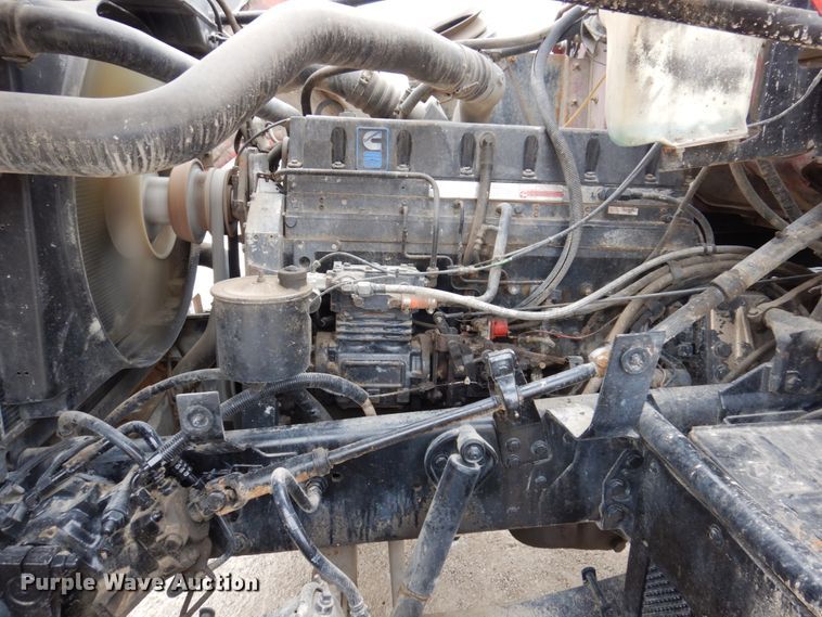 image for item IM9769 1994 Ford LTL 9000  semi truck