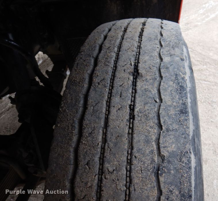 image for item IM9769 1994 Ford LTL 9000  semi truck