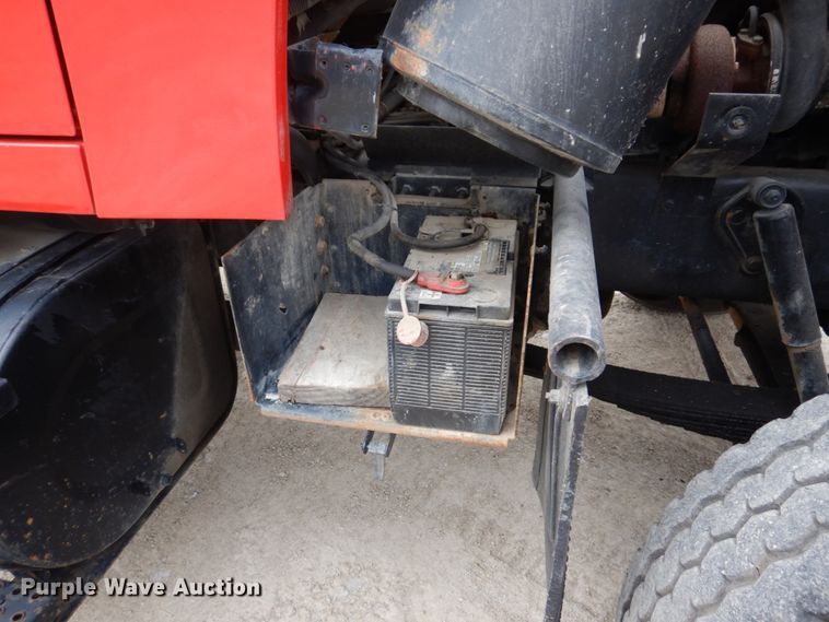 image for item IM9770 1994 Ford LTL 9000  semi truck