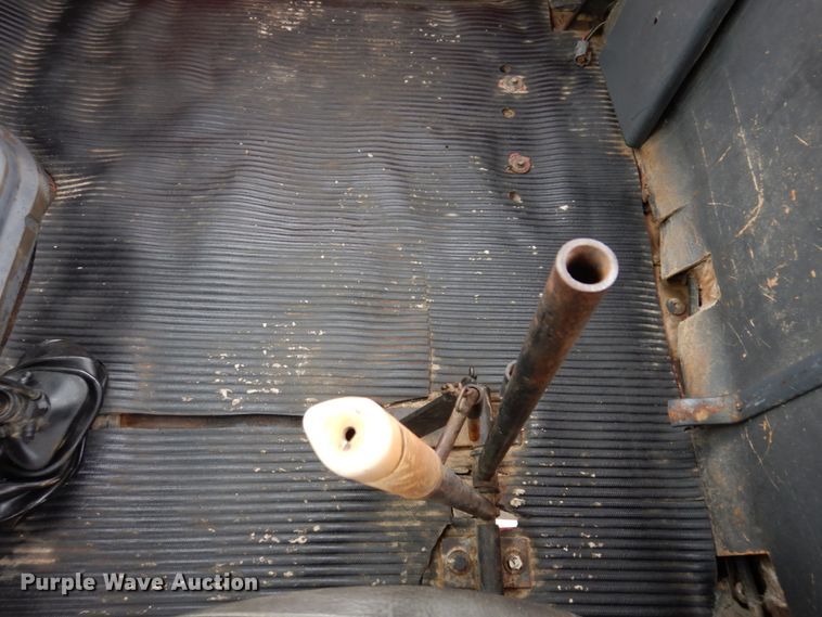 image for item IM9770 1994 Ford LTL 9000  semi truck